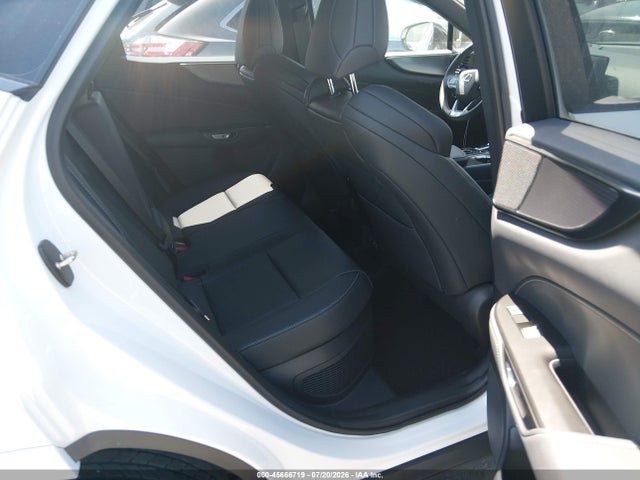 JTJKKCFZ8T2096329 Lexus Nx 450h+ F Sport Handling