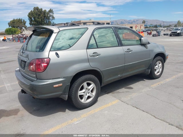 45666727 :رقم المزاد ، JT6HF10UXY0100250 vin ، 2000 Lexus Rx 300 مزاد بيع