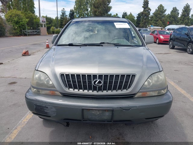 45666727 :رقم المزاد ، JT6HF10UXY0100250 vin ، 2000 Lexus Rx 300 مزاد بيع