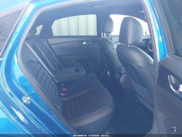 3KPF44AC7RE716011 KIA Forte Gt Manual