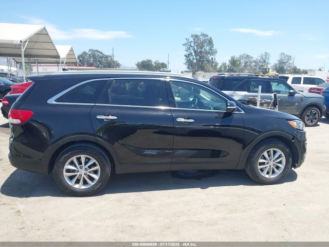 Продаж на аукціоні авто 2018 Kia Sorento 2.4l Lx, vin: 5XYPG4A34JG344808, номер лоту: 45666809