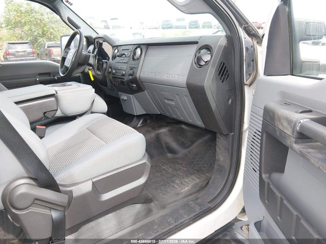 1FT8W3D64GED16337 Ford F-350 Xl