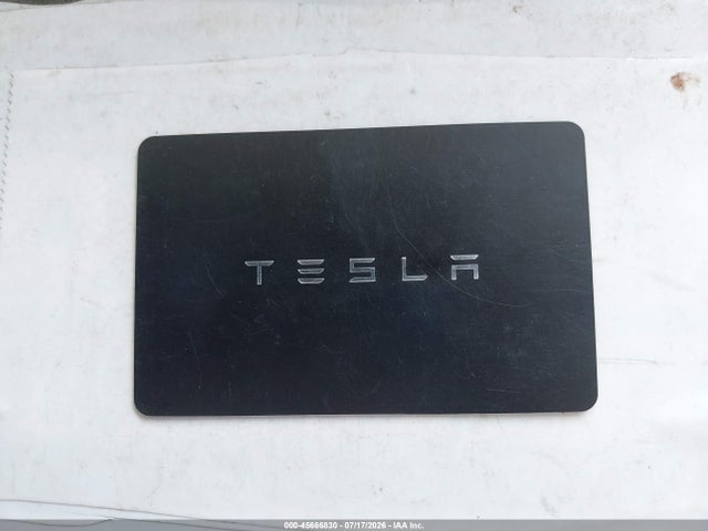 45666830 :رقم المزاد ، 5YJ3E1EB1SF885084 vin ، 2025 Tesla Model 3 Long Range All-wheel Drive مزاد بيع