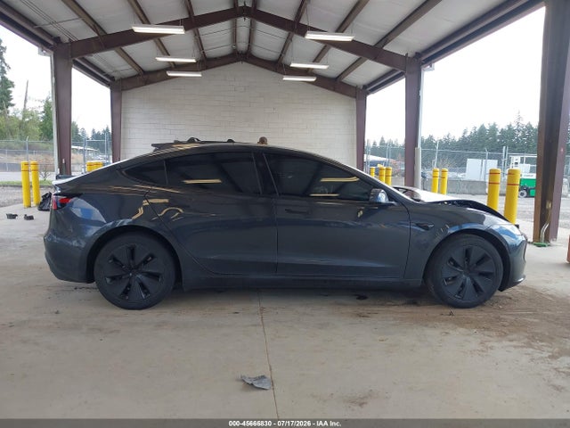 45666830 :رقم المزاد ، 5YJ3E1EB1SF885084 vin ، 2025 Tesla Model 3 Long Range All-wheel Drive مزاد بيع