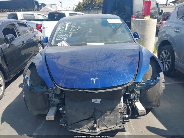 Tesla Model 3 Long Range/mid Range 2018 5YJ3E1EAXJF076351 Image 13