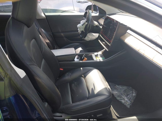 Tesla Model 3 Long Range/mid Range 2018 5YJ3E1EAXJF076351 Image 5