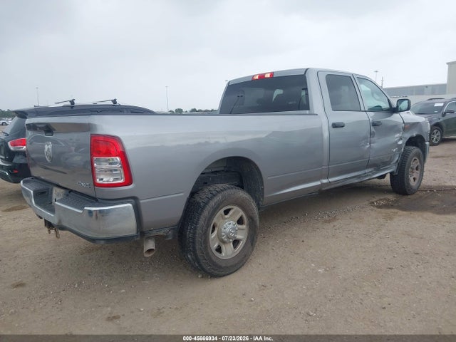 45666934 :رقم المزاد ، 3C6UR5HJ9NG252406 vin ، 2022 Ram 2500 Tradesman  4x4 8' Box مزاد بيع
