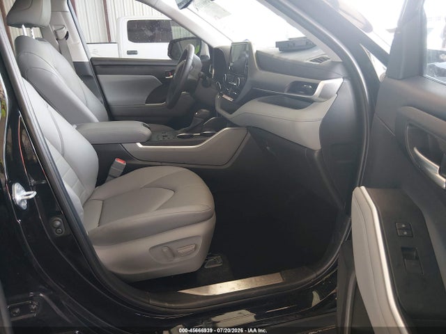 2025 Toyota Highlander Xle მანქანა იყიდება აუქციონზე, vin: 5TDKDRAH7SS550396, აუქციონის ნომერი: 45666939