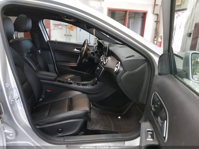 Продаж на аукціоні авто 2017 Mercedes-benz Gla 250 4matic, vin: WDCTG4GB4HJ349797, номер лоту: 45666943