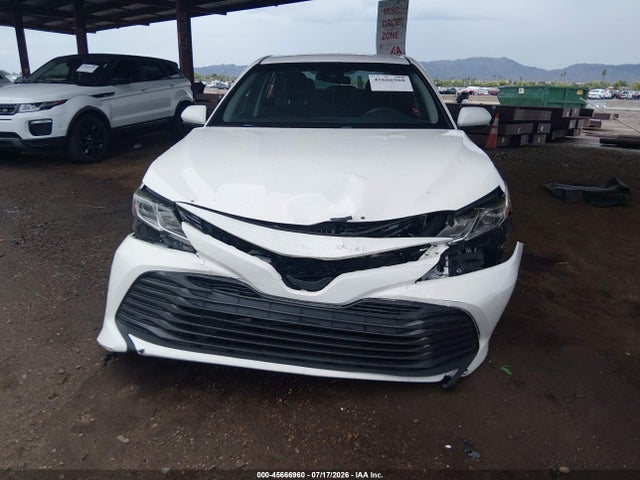 4T1B11HK3JU528753 Toyota CAMRY LE