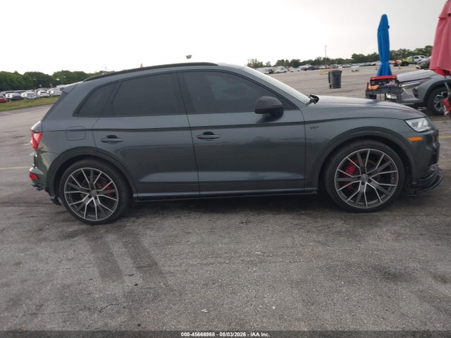 45666968 :رقم المزاد ، WA1C4AFY8J2055851 vin ، 2018 Audi Sq5 3.0t Premium Plus مزاد بيع