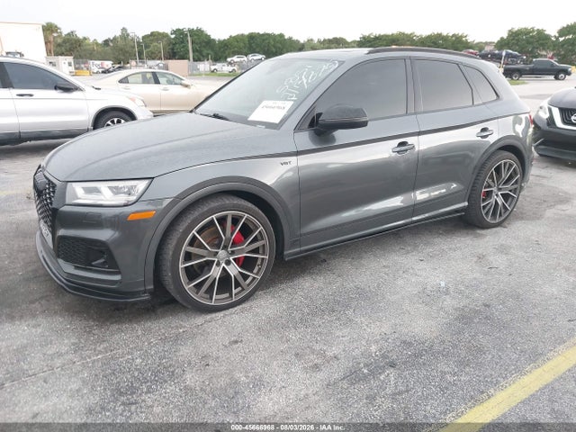 45666968 :رقم المزاد ، WA1C4AFY8J2055851 vin ، 2018 Audi Sq5 3.0t Premium Plus مزاد بيع