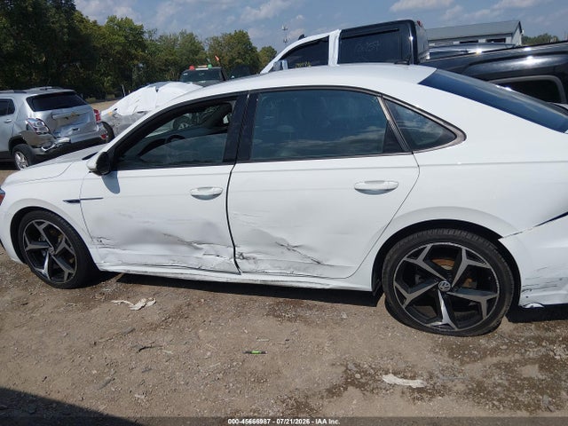 45666987 :رقم المزاد ، 1VWMA7A38MC008767 vin ، 2021 Volkswagen Passat 2.0t R-line مزاد بيع