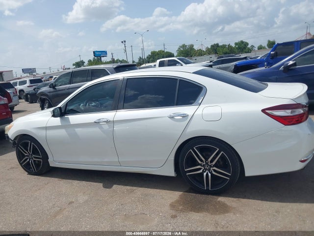 Aukcja sprzedaży 2017 Honda Accord Sport Se, vin: 1HGCR2F18HA142151, numer aukcji: 45666997
