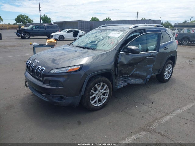 Jeep Cherokee Latitude 2015 1C4PJLCB8FW706214 Image 2