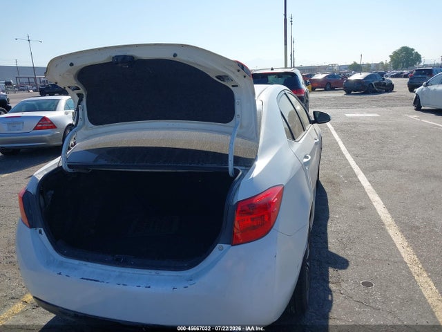 Toyota COROLLA LE 2017 5YFBURHE2HP569466 Image 16