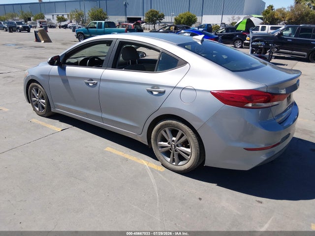 Hyundai ELANTRA SE 2017 5NPD84LF7HH188144 Image 3