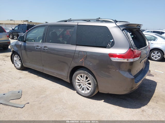 Продаж на аукціоні авто 2013 Toyota Sienna Xle V6 8 Passenger, vin: 5TDYK3DC1DS351585, номер лоту: 45667035
