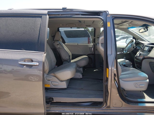 Продаж на аукціоні авто 2013 Toyota Sienna Xle V6 8 Passenger, vin: 5TDYK3DC1DS351585, номер лоту: 45667035