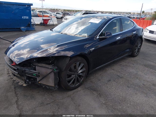 Tesla MODEL S 2015 5YJSA1H24FFP77759 Image 2