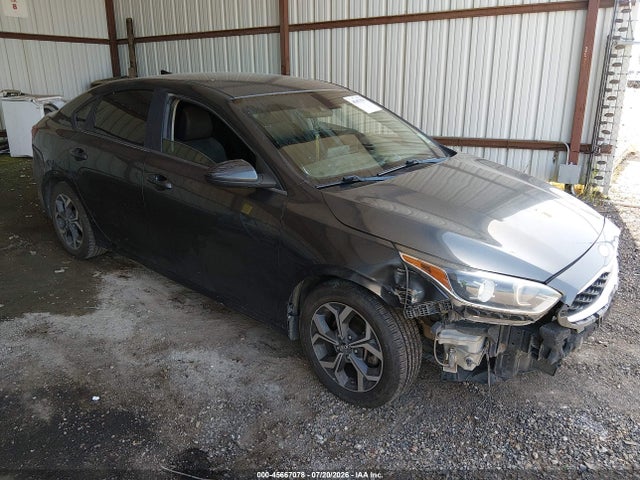 KIA Forte Lxs 2019 3KPF24AD7KE125939 main image