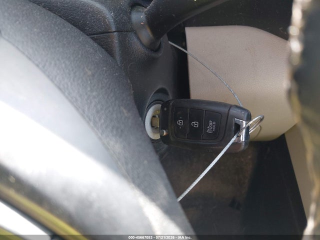 45667083 :رقم المزاد ، KMHRC8A39MU121268 vin ، 2021 Hyundai Venue Sel مزاد بيع