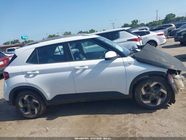 45667083 :رقم المزاد ، KMHRC8A39MU121268 vin ، 2021 Hyundai Venue Sel مزاد بيع