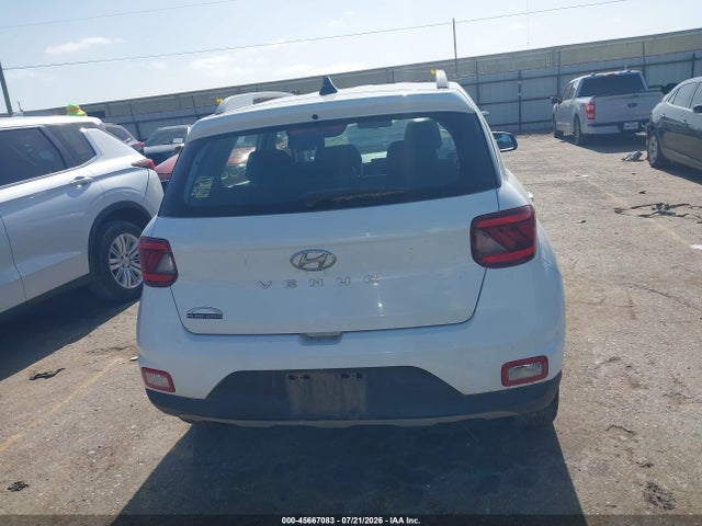 45667083 :رقم المزاد ، KMHRC8A39MU121268 vin ، 2021 Hyundai Venue Sel مزاد بيع
