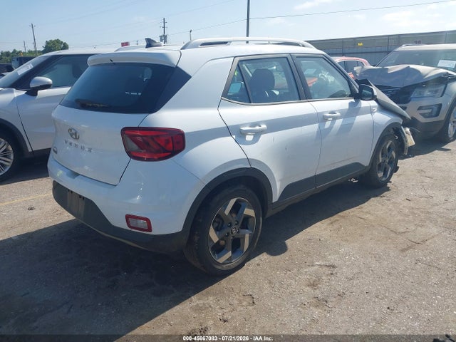 45667083 :رقم المزاد ، KMHRC8A39MU121268 vin ، 2021 Hyundai Venue Sel مزاد بيع