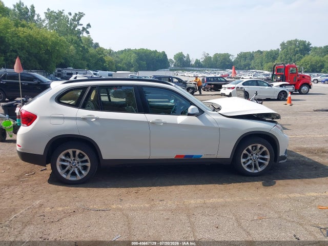 2015 Bmw X1 Xdrive28i მანქანა იყიდება აუქციონზე, vin: WBAVL1C53FVY26120, აუქციონის ნომერი: 45667129