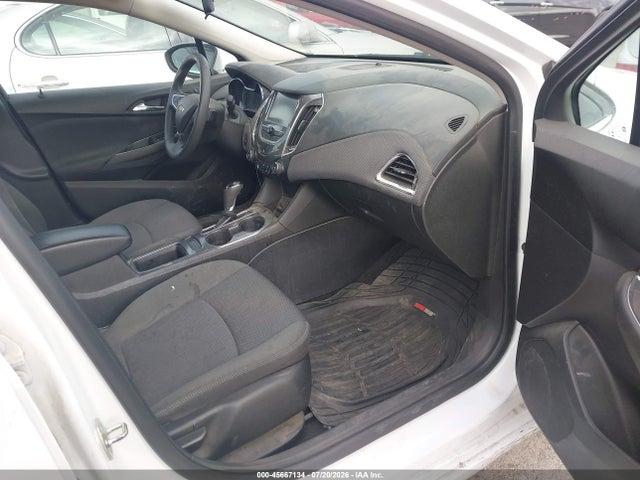 Chevrolet Cruze Lt Auto 2018 3G1BE6SM6JS587790 Image 5