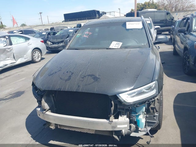 2015 Audi Q3 2.0t Premium Plus მანქანა იყიდება აუქციონზე, vin: WA1GFCFS8FR013701, აუქციონის ნომერი: 45667147
