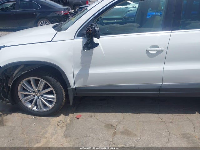 Aukcja sprzedaży 2015 Volkswagen Tiguan Sel, vin: WVGBV7AX6FW537861, numer aukcji: 45667159