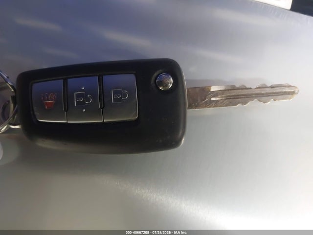 JN1BJ1CP2JW107413 Nissan Rogue Sport S