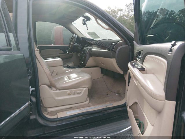 45667223 :رقم المزاد ، 1GKFK63837J162948 vin ، 2007 Gmc Yukon Denali Denali مزاد بيع