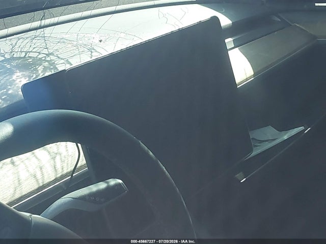 45667227 :رقم المزاد ، 7SAYGDEF5RA331366 vin ، 2024 Tesla Model Y Performance Dual Motor All-wheel Drive مزاد بيع