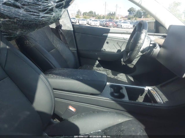 45667227 :رقم المزاد ، 7SAYGDEF5RA331366 vin ، 2024 Tesla Model Y Performance Dual Motor All-wheel Drive مزاد بيع