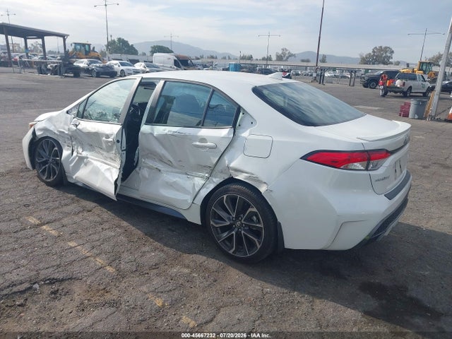 Toyota COROLLA SE 2020 5YFS4RCE5LP042165 Image 3