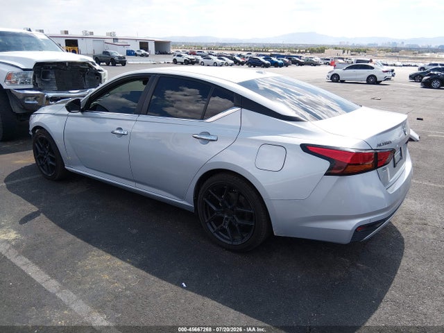 1N4BL4DVXRN324723 Nissan Altima Sv Fwd