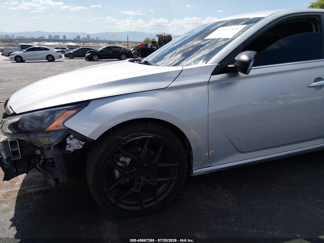 1N4BL4DVXRN324723 Nissan Altima Sv Fwd
