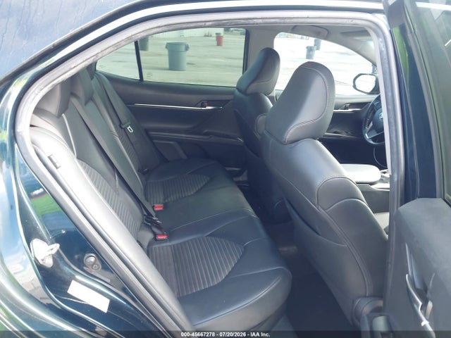 4T1B21HK8JU501433 Toyota Camry Hybrid Se