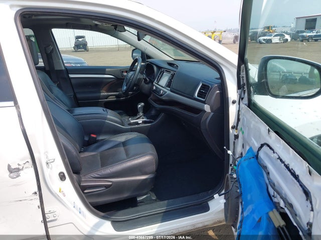 Toyota Highlander Xle V6 2016 5TDJKRFH1GS246014 Image 5