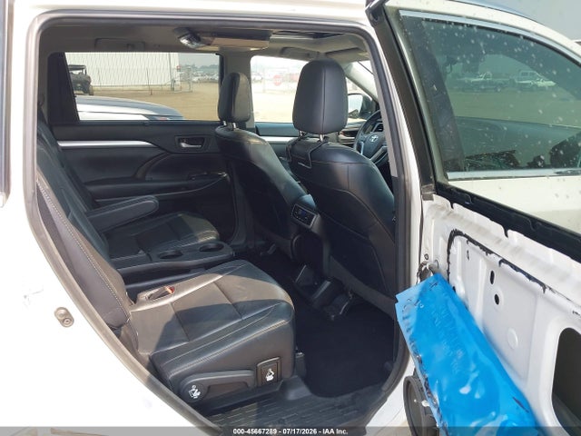 Toyota Highlander Xle V6 2016 5TDJKRFH1GS246014 Image 8