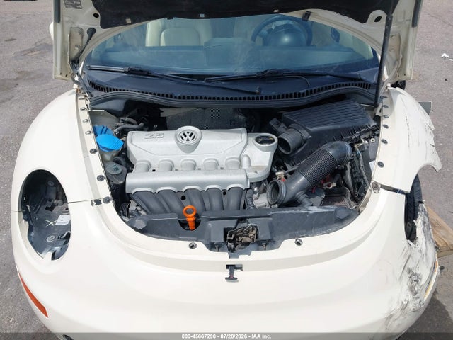 45667290 :رقم المزاد ، 3VWPW31C58M524130 vin ، 2008 Volkswagen New Beetle S مزاد بيع