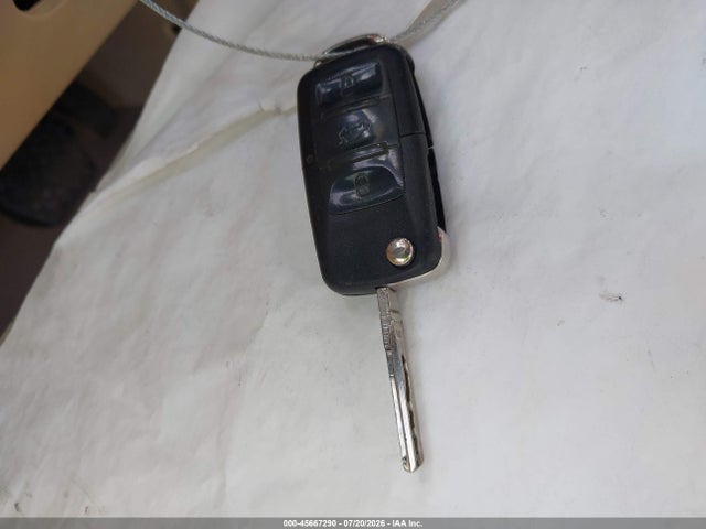 45667290 :رقم المزاد ، 3VWPW31C58M524130 vin ، 2008 Volkswagen New Beetle S مزاد بيع