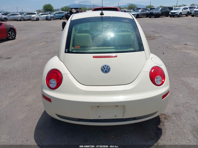45667290 :رقم المزاد ، 3VWPW31C58M524130 vin ، 2008 Volkswagen New Beetle S مزاد بيع