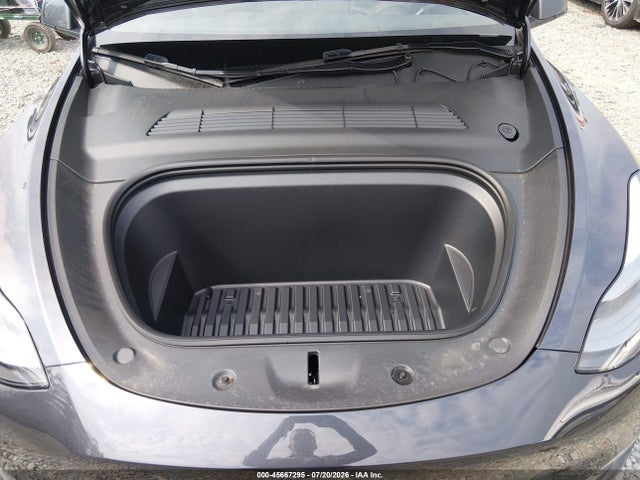 Продажа на аукционе авто 2025 Tesla Model Y Performance Dual Motor All-wheel Drive, vin: 7SAYGDEF8SF265212, номер лота: 45667295