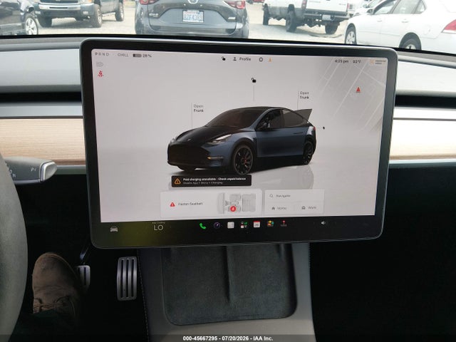 Продажа на аукционе авто 2025 Tesla Model Y Performance Dual Motor All-wheel Drive, vin: 7SAYGDEF8SF265212, номер лота: 45667295