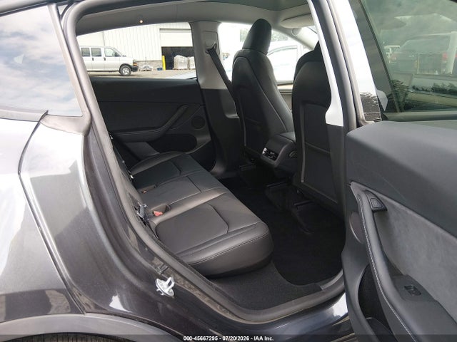 Продажа на аукционе авто 2025 Tesla Model Y Performance Dual Motor All-wheel Drive, vin: 7SAYGDEF8SF265212, номер лота: 45667295