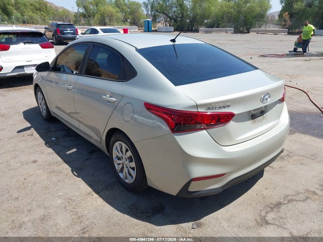 Hyundai ACCENT SE 2019 3KPC24A33KE069525 Image 3